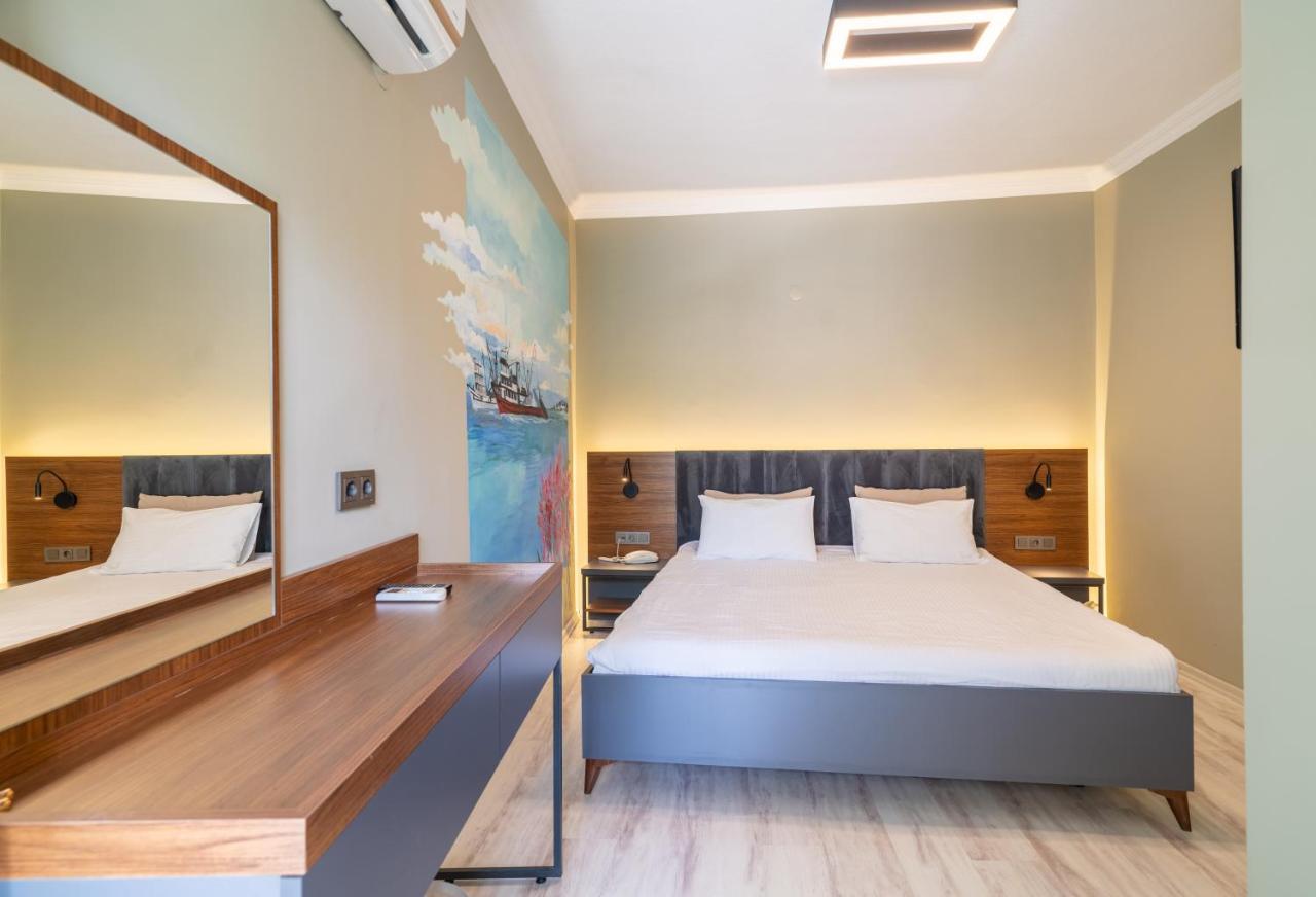 Kayalar Blue Beach Hotel Sazli Екстер'єр фото